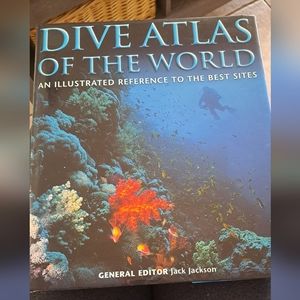 EUC Dive Atlas of the World Book